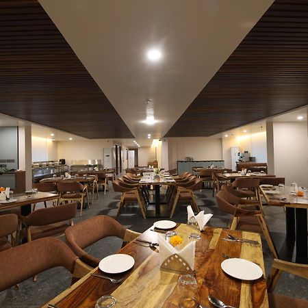 Clarks Inn Suites ジャイプール エクステリア 写真